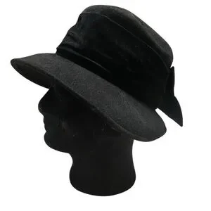 Vintage Laura Ashley Wool Cloche Hat | Cottagecore Dark Academia Made in England Cloche Red 100% Wool Vintage Hats for Women for sale | eBay main image 4